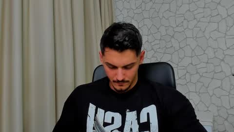 Snapshot of clintmasterss chatting on February 20, 2025, 2:46 pm ClintMasterss online show from February 20, 2025, 2:46 pm