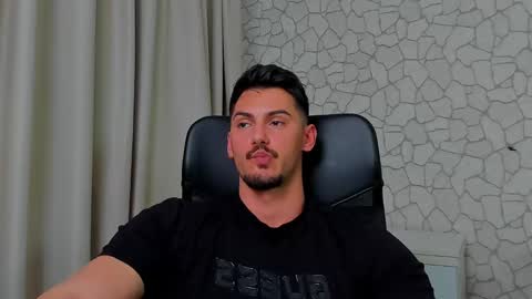 Snapshot of clintmasterss chatting on February 21, 2025, 3:21 pm ClintMasterss online show from February 21, 2025, 3:21 pm