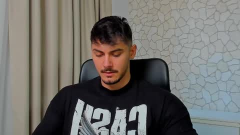 Snapshot of clintmasterss chatting on March 3, 2025, 8:49 am ClintMasterss online show from March 3, 2025, 8:49 am