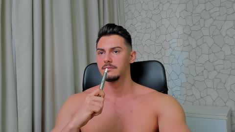 Snapshot of clintmasterss chatting on March 8, 2025, 9:28 am ClintMasterss online show from March 8, 2025, 9:28 am