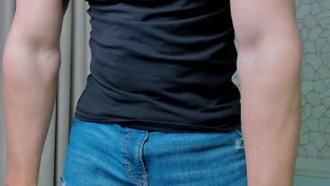 Snapshot of clintmasterss chatting on March 9, 2025, 9:24 am ClintMasterss online show from March 9, 2025, 9:24 am