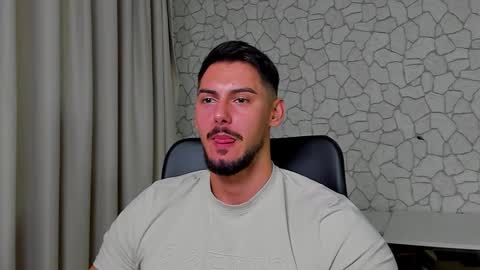 Snapshot of clintmasterss chatting on October 3, 2025, 4:53 am ClintMasterss online show from October 3, 2025, 4:53 am