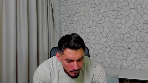 Snapshot of clintmasterss chatting on October 10, 2025, 5:17 am ClintMasterss online show from October 10, 2025, 5:17 am