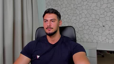 Snapshot of clintmasterss chatting on November 19, 2025, 5:29 am ClintMasterss online show from November 19, 2025, 5:29 am