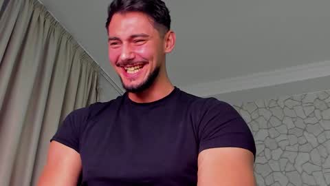 Snapshot of clintmasterss chatting on December 3, 2025, 6:21 am ClintMasterss online show from December 3, 2025, 6:21 am