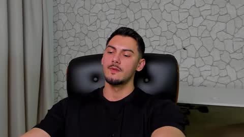 Snapshot of clintmasterss chatting on February 16, 2026, 6:31 am ClintMasterss online show from February 16, 2026, 6:31 am