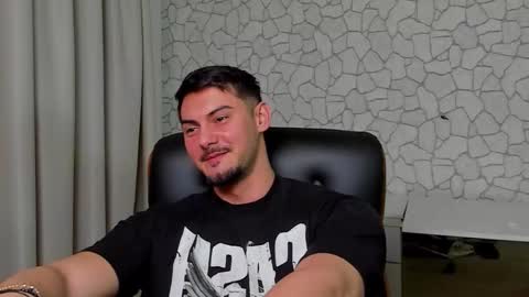 Snapshot of clintmasterss chatting on February 17, 2026, 6:21 am ClintMasterss online show from February 17, 2026, 6:21 am