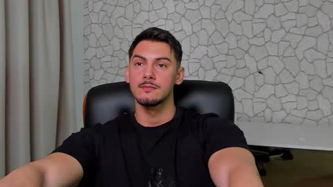 Snapshot of clintmasterss chatting on February 23, 2026, 6:33 am ClintMasterss online show from February 23, 2026, 6:33 am