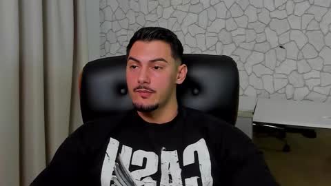 Snapshot of clintmasterss chatting on March 1, 2026, 5:53 am ClintMasterss online show from March 1, 2026, 5:53 am