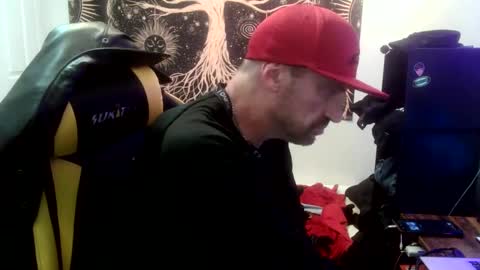 chad online show from October 6, 2025, 12:02 pm