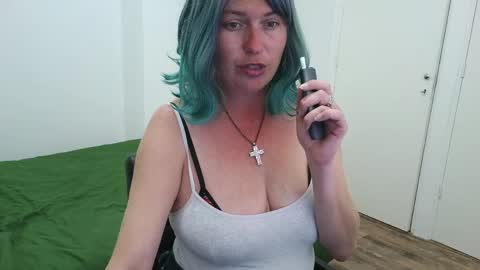 Snapshot of clittytastic chatting on May 8, 2026, 9:14 am Syl online show from May 8, 2026, 9:14 am