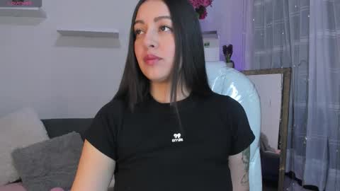 cloee_dss online show from February 3, 2026, 8:58 pm