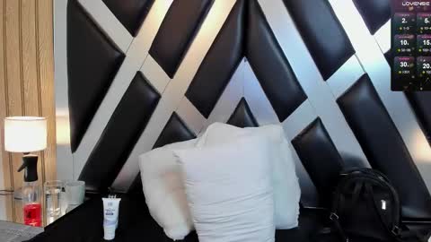 Snapshot of cloeperson chatting on February 28, 2026, 3:57 pm lady cloe person online show from February 28, 2026, 3:57 pm