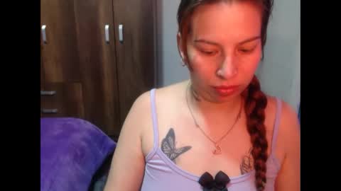 Snapshot of cloepussy chatting on October 21, 2025, 2:01 am cloepussy online show from October 21, 2025, 2:01 am