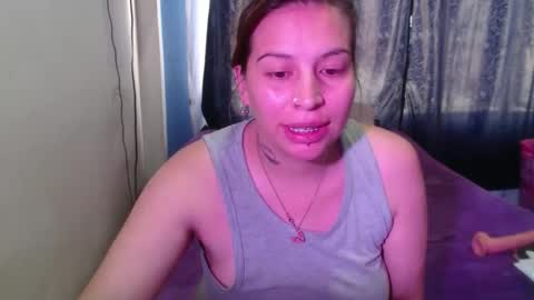 Snapshot of cloepussy chatting on October 24, 2025, 6:04 pm cloepussy online show from October 24, 2025, 6:04 pm