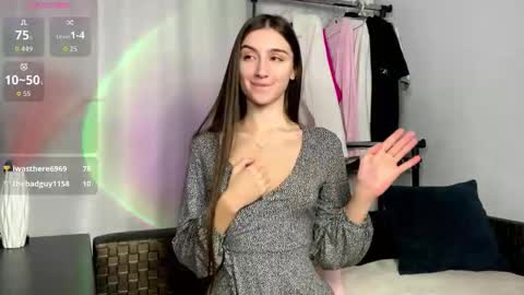 Kelly online show from November 6, 2025, 4:57 am