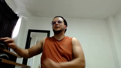 cloudsfunxxx online show from May 20, 2026, 6:03 pm