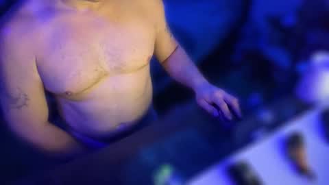 Snapshot of cloudy_dayz69 chatting on May 11, 2026, 3:23 am Cloudy Dayz online show from May 11, 2026, 3:23 am