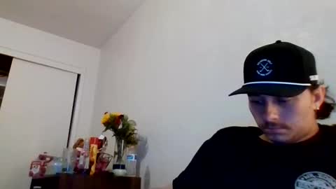 tallhungandcloudy online show from February 17, 2026, 11:00 pm