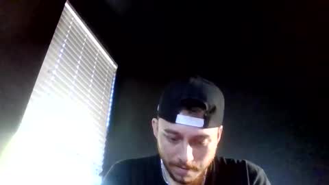 Snapshot of cloudyydayzz chatting on May 11, 2026, 1:22 am tallhungandcloudy online show from May 11, 2026, 1:22 am
