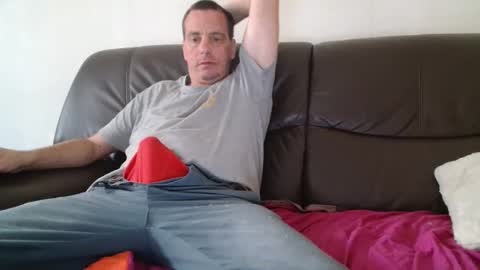 clouplefun online show from September 23, 2025, 11:57 am