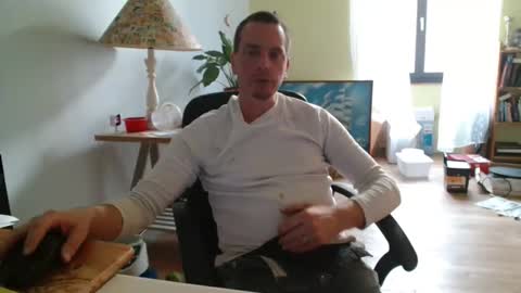 clouplefun online show from September 27, 2025, 6:29 am