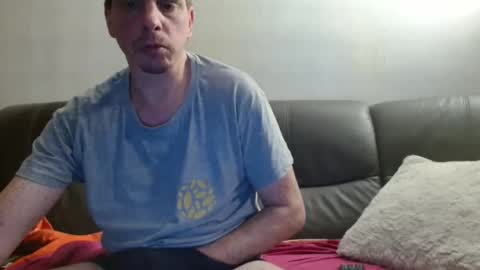 clouplefun online show from October 23, 2025, 6:34 am