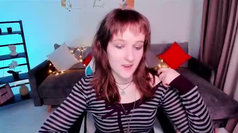  Clover  follow me  online show from March 9, 2025, 5:39 pm