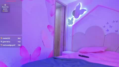 Eilyn online show from May 22, 2026, 9:53 pm