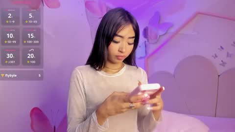 Eilyn online show from May 27, 2026, 1:57 am
