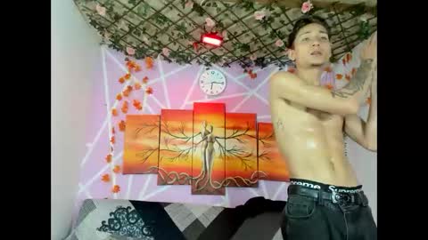 club_latinboys online show from March 5, 2026, 11:23 pm