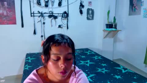 Clyde and Bunny online show from September 13, 2025, 2:22 am