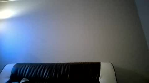 Snapshot of cmypenis chatting on February 26, 2025, 5:20 am Master Bates online show from February 26, 2025, 5:20 am