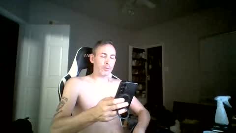 Snapshot of cmypenis chatting on October 7, 2025, 12:41 am Master Bates online show from October 7, 2025, 12:41 am