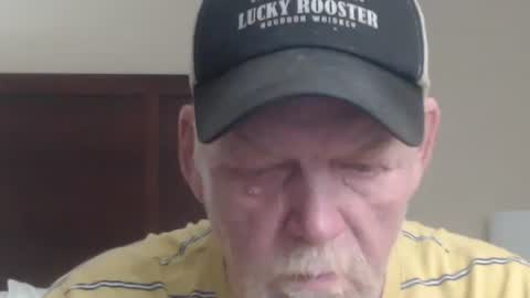 Snapshot of cockreadynow4u chatting on December 18, 2024, 4:31 am cockreadynow4u online show from December 18, 2024, 4:31 am