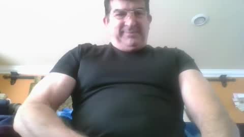 coffee90028 online show from February 11, 2025, 8:20 pm