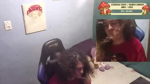 Snapshot of cogumelinha00 chatting on November 30, 2025, 10:47 pm Cogumelinha online show from November 30, 2025, 10:47 pm