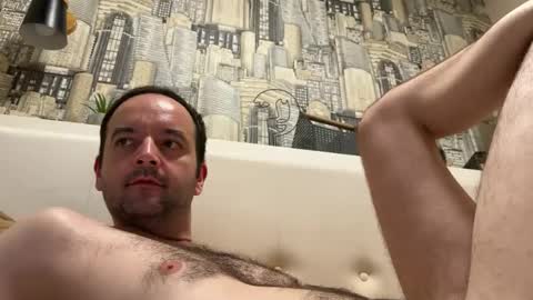 Snapshot of colambus555 chatting on January 4, 2025, 9:20 pm colambus555 online show from January 4, 2025, 9:20 pm