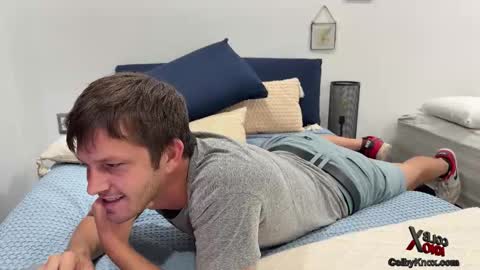 Snapshot of colbyknox chatting on October 16, 2025, 10:44 pm colbyknox online show from October 16, 2025, 10:44 pm