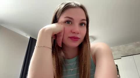 Emilia online show from June 10, 2026, 9:52 am