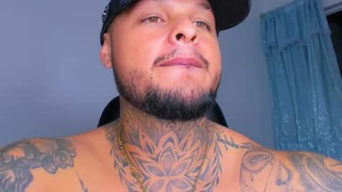 colin_fox1 online show from March 30, 2026, 5:41 am