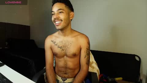 Snapshot of colinlatinbrown chatting on April 19, 2026, 2:05 pm IG online show from April 19, 2026, 2:05 pm