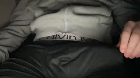 collegedickforyouu online show from November 23, 2025, 1:27 am