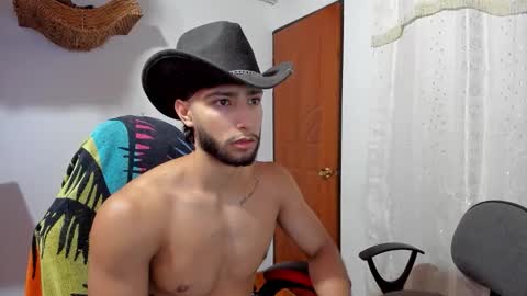 Snapshot of collins_emmett chatting on February 17, 2026, 7:20 pm EMMETT COLLINS online show from February 17, 2026, 7:20 pm