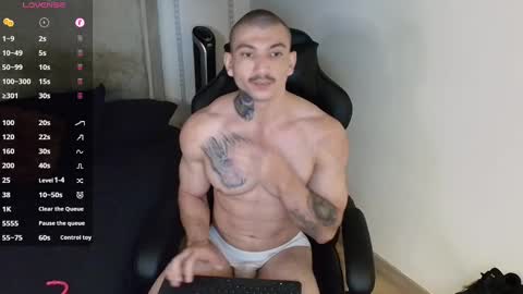 colombianmuscle8 online show from February 15, 2025, 3:31 am