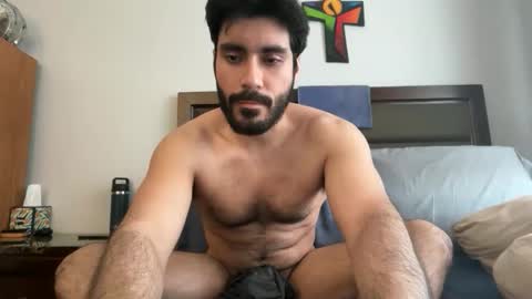 colombianstud94 online show from March 27, 2026, 6:18 pm