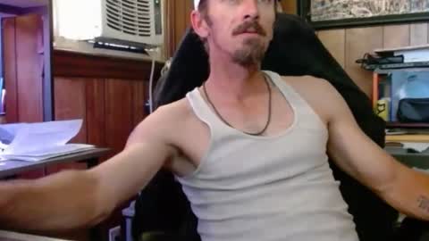 Nelson or ComicKing and sometime Peachy143 online show from May 31, 2026, 10:11 pm