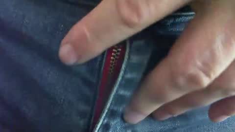 Snapshot of comox1961 chatting on December 4, 2024, 8:45 am comox online show from December 4, 2024, 8:45 am