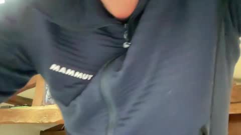 compay69 online show from April 12, 2026, 1:38 pm