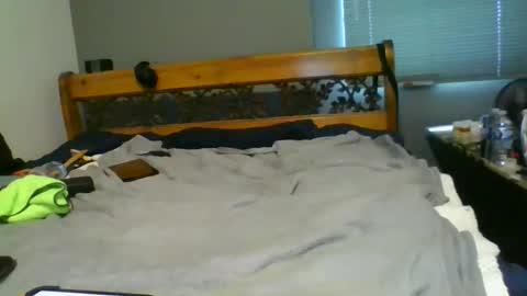 comphankjames online show from January 13, 2026, 6:13 pm